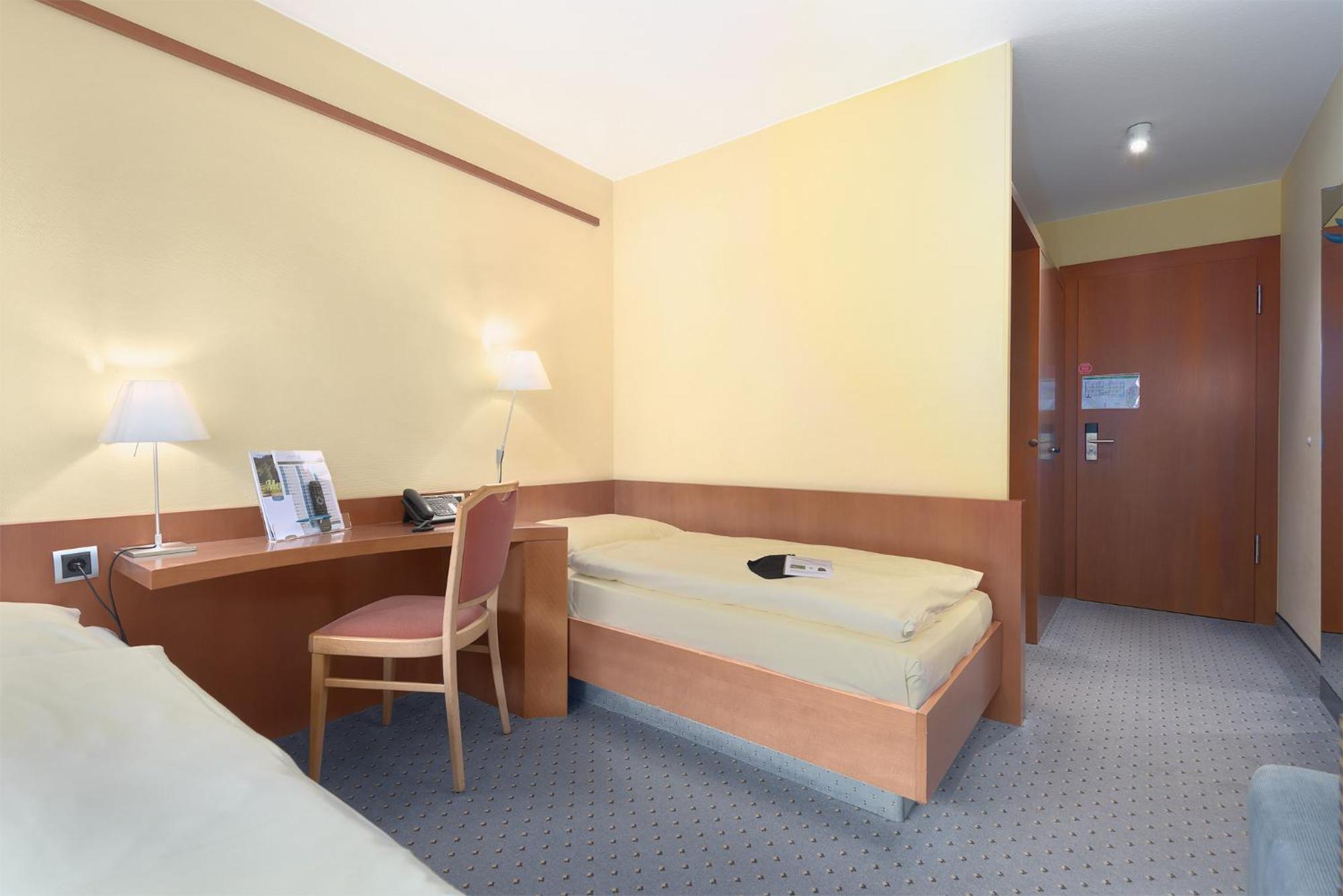 Trip Inn Landhotel Badsoden-Salmuenster Bad Soden-Salmünster Buitenkant foto